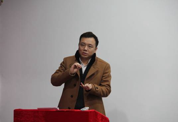 CQ9[电子中国]官方网站
2015年迎春活动日